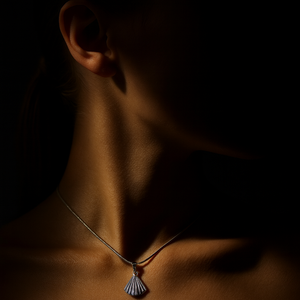 Colar Concha Prateado