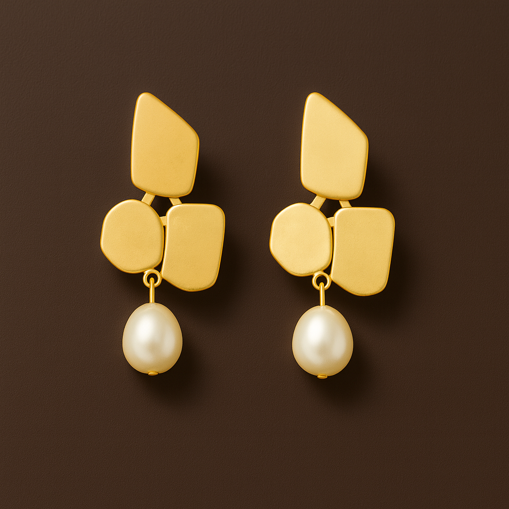 Brincos Dourados Folhas com Pérola