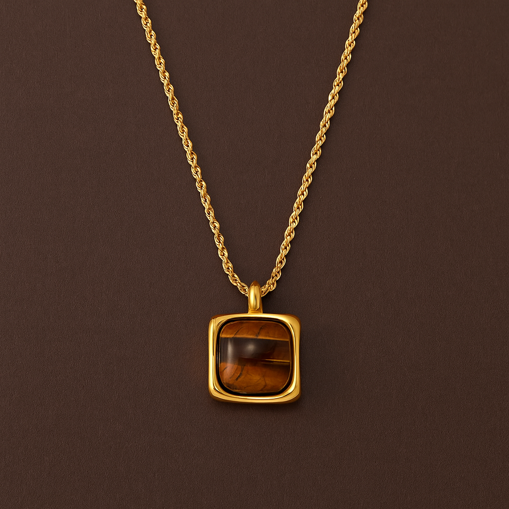 Colar Dourado com Pedra Natural