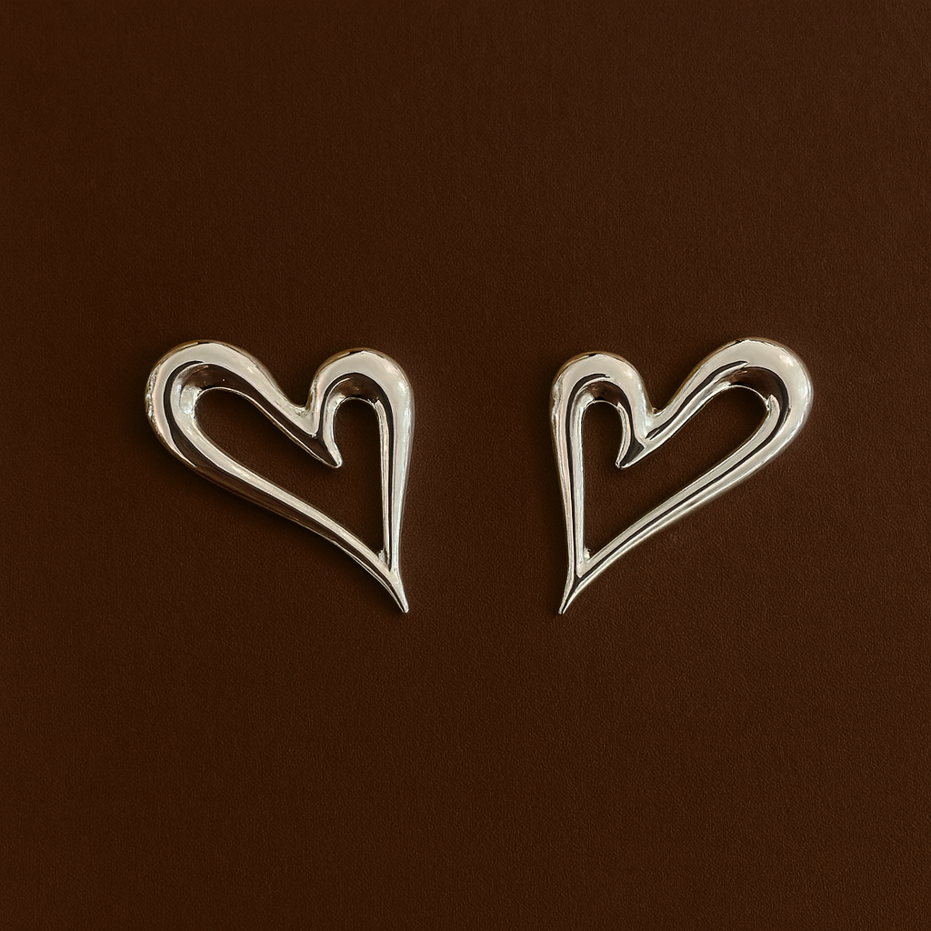 Brincos Coração Prateados